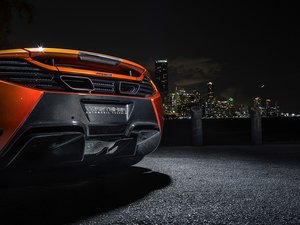 安卓汽车 迈凯轮手机壁纸