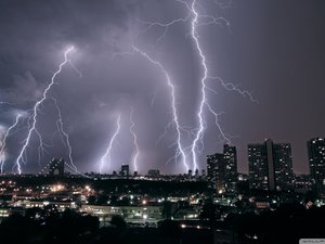 安卓风景 城市 夜景 闪电手机壁纸