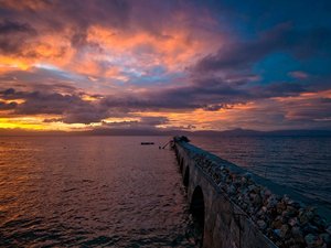 安卓开阔 风景 阳光 大气 旅游 码头 桥头 湖岸 河岸手机壁纸