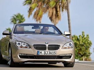 安卓BMW 宝马 敞篷车 轿跑 汽车 宽屏手机壁纸