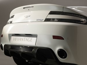 Aston Martin 阿斯顿马丁 汽车 宽屏