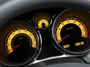 安卓汽车 超跑 黄色 特写 仪表手机壁纸