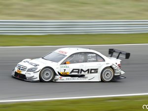 安卓汽车 奔驰手机壁纸