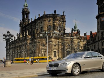 BMW 750Li 宝马 汽车 宽屏