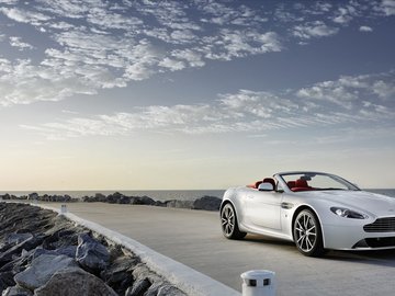 ASTON MARTIN 阿斯顿 马丁 汽车 轿跑 宽屏