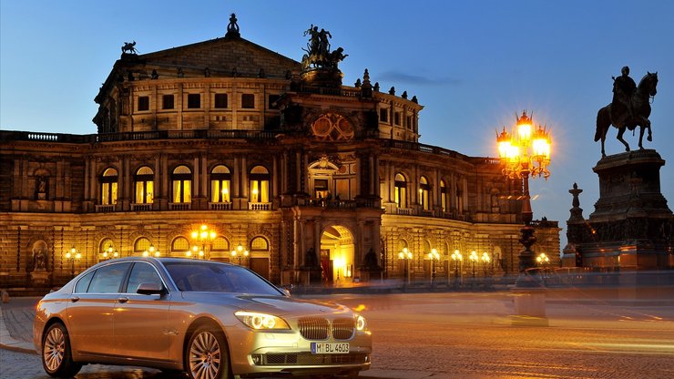 BMW 750Li 宝马 汽车 宽屏