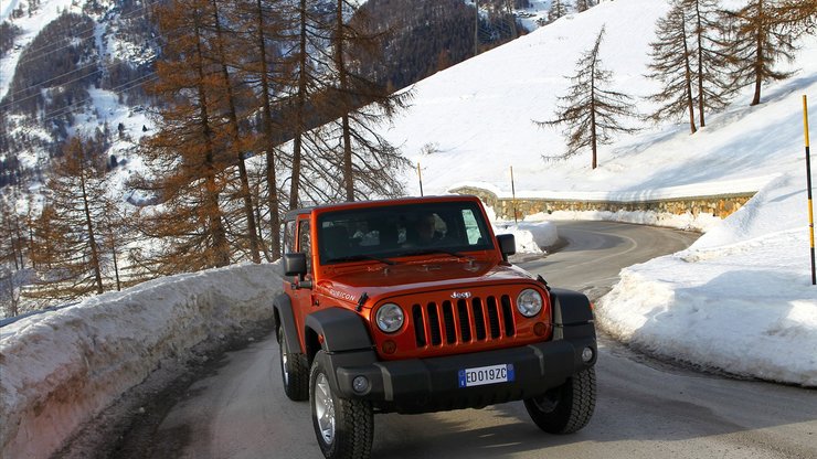 汽车 越野 橘黄色 JEEP 吉普 牧马人