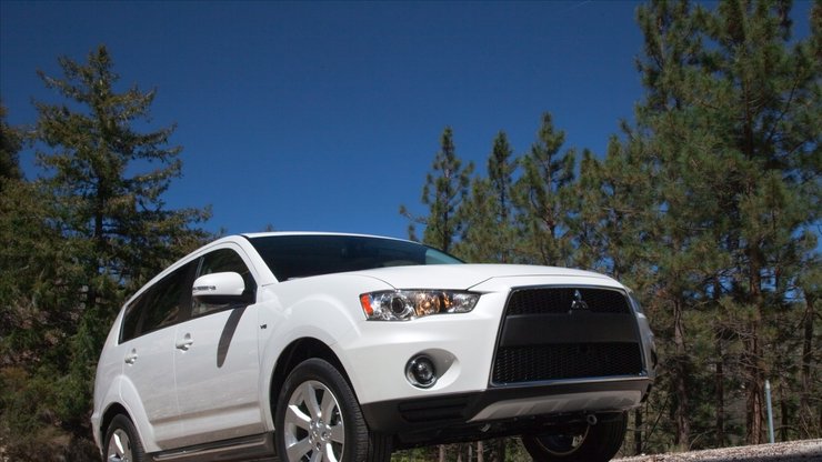 三菱 Mitsubishi Outlander GT 汽车