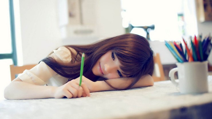 安卓手机美女 可爱 诱惑 迷人 电眼 触电高清壁纸