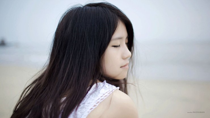 安卓手机动人 美女 可爱 诱惑 迷人 电眼 触电高清壁纸