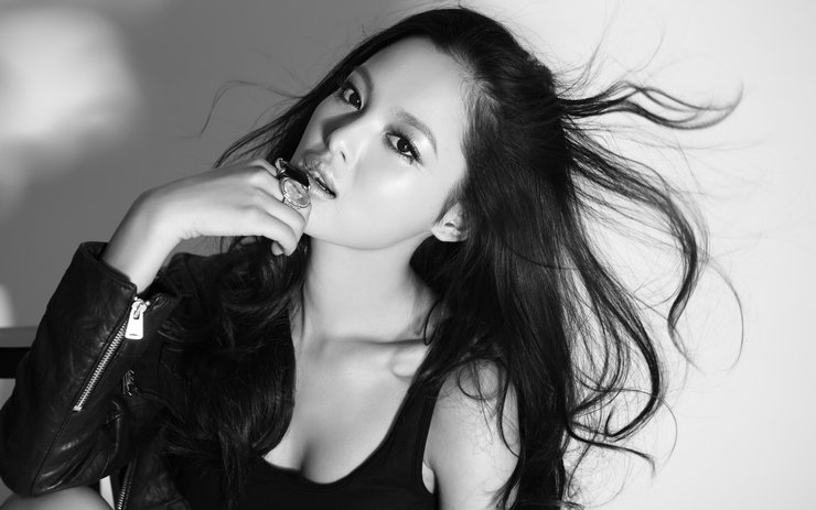安卓手机美女 辛芷蕾高清壁纸