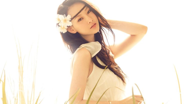 安卓手机美女 性感 御姐范高清壁纸
